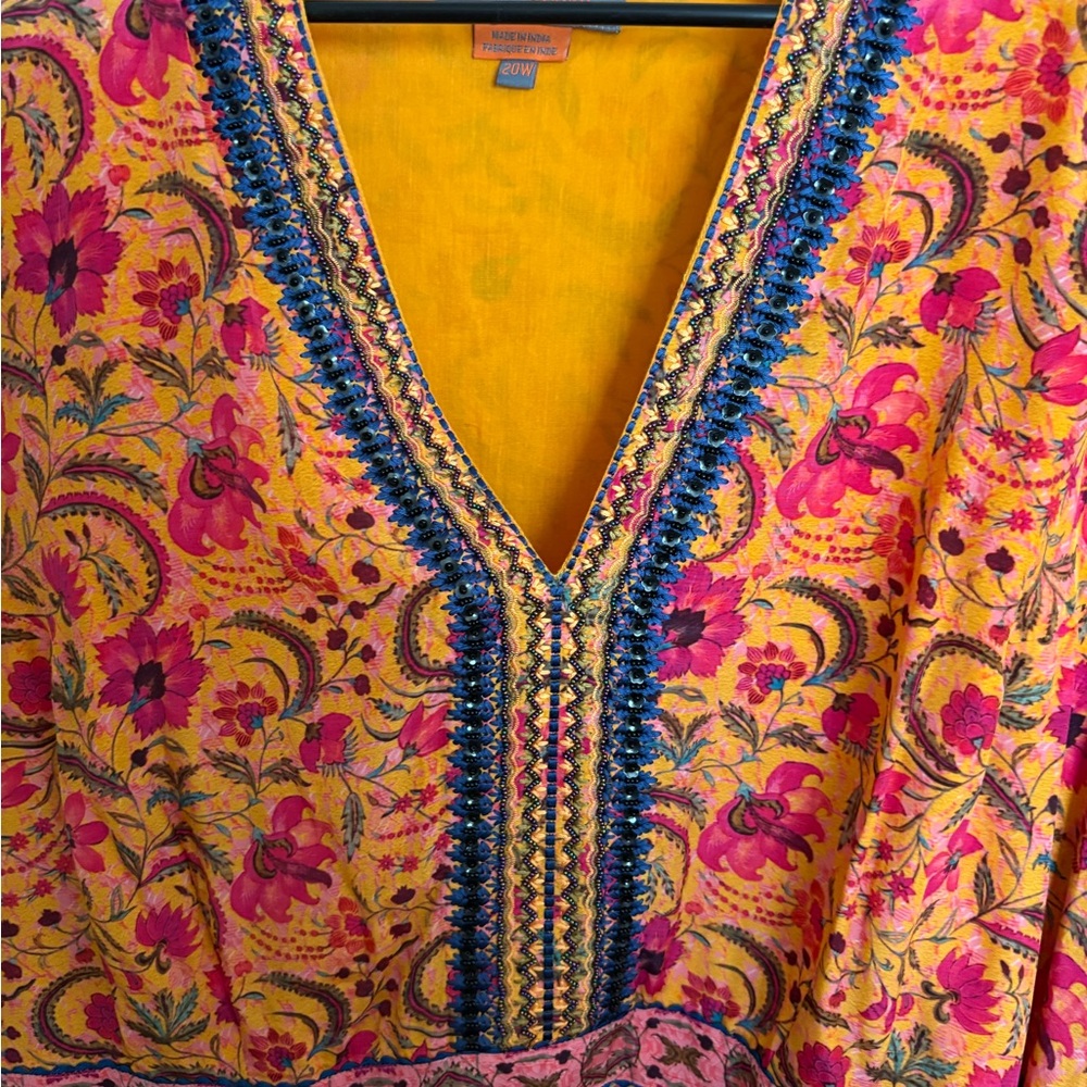 Vibrant Floral Bohemian Dress - Picture 3 of 8